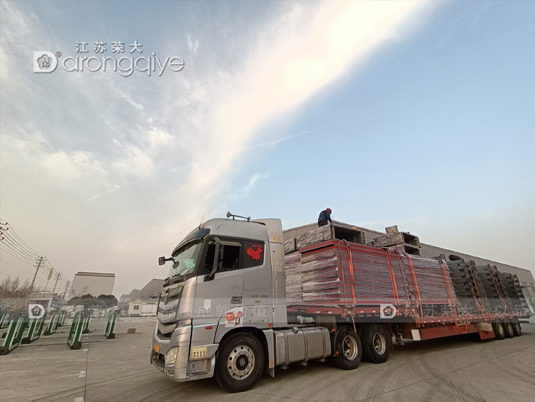 山西仿古公交車站臺準(zhǔn)車發(fā)車